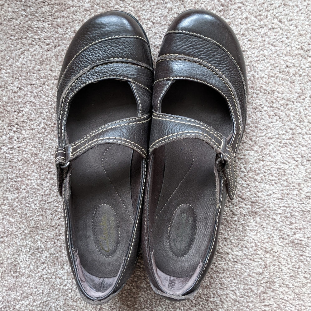 Clark's Women's Ashland Avenue DJ Brown Shoes 9 Mary Jane Style